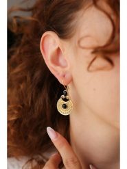 Pierres delicates Pozłacane kolczyki z kwarcem dymnym rozmiar: onesize. Żółte kolczyki Pierres delicates, z kwarcem, pozłacane, z zapięciem typu bigiel. Za 96.14 zł.