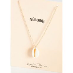 Naszyjnik z muszlą - Beżowy. Naszyjniki Sinsay. Za 10.00 zł.
