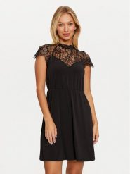 Vero Moda Sukienka koktajlowa Milla 10319974 Czarny Standard Fit. Czarne sukienki Vero Moda, m, bez wzorów, z syntetyku, wizytowe, bez kołnierzyka, bez ramiączek. Za 99.99 zł.