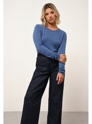 Just Cashmere Kaszmirowy sweter "Vivian" w kolorze niebieskim rozmiar: S. Niebieskie swetry Just Cashmere, s, bez wzorów, z kaszmiru, bez ramiączek. Za 347.99 zł.