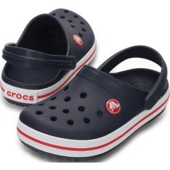 Klapki Crocs Crocband Clog K granatowo-czerwone 204537 485. Czerwone klapki Crocs, bez wzorów, bez obcasa. Za 129.00 zł.