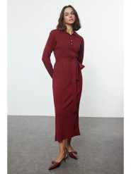 Trendyol Sukienka dzianinowa w kolorze bordowym rozmiar: M. Czerwone sukienki Trendyol, m, bez wzorów, z dzianiny, bez kołnierzyka, bez ramiączek, maxi. Za 101.95 zł.