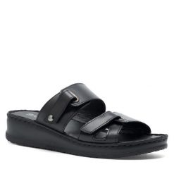 Klapki Go Soft. Czarne klapki GO SOFT, bez wzorów, bez obcasa. Za 129.99 zł.