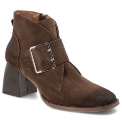 Brązowe Botki Armodo Skórzane Obuwie Damskie. Brązowe botki Armodo, na zimę, bez wzorów, z jeansu, bez obcasa, na obcasie, bez zapięcia. Za 390.99 zł.