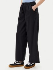 Volcom Spodnie materiałowe Dropping B1212503 Czarny Relaxed Fit. Czarne spodnie materiałowe Volcom, xs, bez wzorów, z bawełny. Za 149.99 zł.