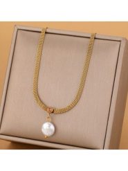 Atelier MIU Pozłacany naszyjnik z elementami ozdobnymi - dł. 45 cm rozmiar: onesize. Białe naszyjniki Atelier MIU, z cyrkonią, pozłacane. Za 39.99 zł.