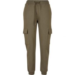 Damski kombinezon typu cargo jogging Urban Classics GT. Zielone spodnie sportowe Urban Classics, bez wzorów, do biegania. Za 237.00 zł.