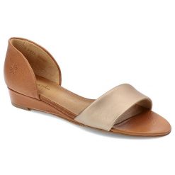 Brązowe Sandały Maciejka Eleganckie Obuwie Damskie. Brązowe sandały Maciejka, bez wzorów, ze skóry, eleganckie, bez obcasa, na obcasie, bez zapięcia. Za 329.00 zł.