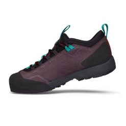 Damskie buty turystyczne Black Diamond Mission LTHR WP Aprch. Czarne trekkingi Black Diamond, trekkingowe. Za 731.00 zł.
