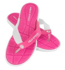 Japonki basenowe damskie Aqua Speed Bali. Czerwone klapki Aqua-Speed, bez wzorów, z materiału, bez obcasa. Za 36.99 zł.