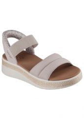 Sandały SKECHERS BOBS SUN RAY Brązowy. Brązowe sandały Skechers, bez wzorów, z materiału, bez obcasa, bez zapięcia. Za 490.00 zł.