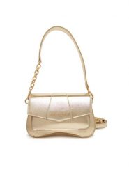 Valentino Torebka VBS8NP13MET Złoty. Żółte torebki klasyczne Valentino, bez wzorów, ze skóry, bez dodatków. Za 369.99 zł.