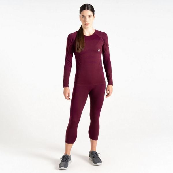 Damskie legginsy 3/4 Dare 2B In The Zone. Czerwone legginsy Dare 2b, l, bez wzorów, z elastanu. Za 53.85 zł.
