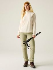 Regatta Spodnie funkcyjne Zipp-Off "Travel Light II" w kolorze khaki rozmiar: 42. Brązowe spodnie dresowe Regatta, bez wzorów, z materiału. Za 185.76 zł.