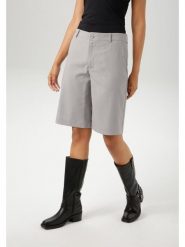 Aniston Bermudy w kolorze jasnoszarym rozmiar: 42. Szare szorty Aniston, bez wzorów. Za 52.42 zł.