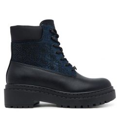 Trapery Guess. Czarne trapery i śniegowce Guess. Za 799.99 zł.