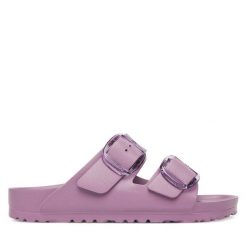 Klapki Birkenstock. Czerwone klapki Birkenstock, bez wzorów, bez obcasa. Za 299.99 zł.
