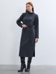 BGN Sukienka w kolorze szarym rozmiar: 38. Szare sukienki BGN, na imprezę, bez wzorów, prążkowane, bez kołnierzyka, bez ramiączek, midi. Za 143.99 zł.