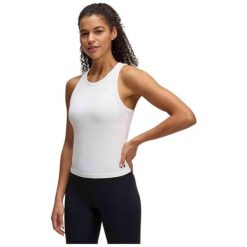 Top treningowy damski Under Armour Motion High Neck Tank. Białe topy Under Armour, xl, bez wzorów, bez kołnierzyka, bez ramiączek. Za 109.99 zł.