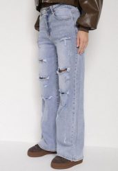 Niebieskie Szerokie Jeansy z Wysokim Stanem Zdobione Przetarciami i Dziurami Brizeth. Niebieskie jeansy Born2be, l, z aplikacjami, z podwyższonym stanem. Za 109.99 zł.