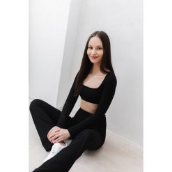 Top do jogi Moonholi Flash z długimi rękawami. Czarne topy MOONHOLI, bez wzorów, bez kołnierzyka, bez ramiączek. Za 259.00 zł.