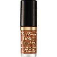 Too Faced - Born This Way Super Coverage Concealer - Korektor W Formacie Podróżnym - Born This Way Concealer - Chestnut - Dla Kobiet. Korektory TOO FACED. Za 79.00 zł.