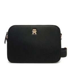 Torebka Tommy Hilfiger. Czarne listonoszki TOMMY HILFIGER, bez wzorów, bez dodatków. Za 329.99 zł.