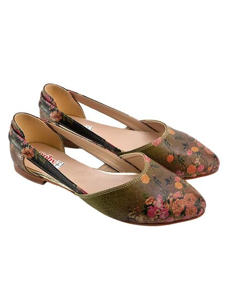 Goby Skórzane baleriny w kolorze khaki rozmiar: 40. Brązowe baleriny Goby, bez wzorów, bez obcasa. Za 170.47 zł.