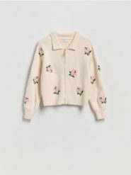 Rozpinany sweter z kołnierzykiem - kremowy. Białe kardigany Reserved, l, bez wzorów, z dzianiny. Za 149.99 zł.