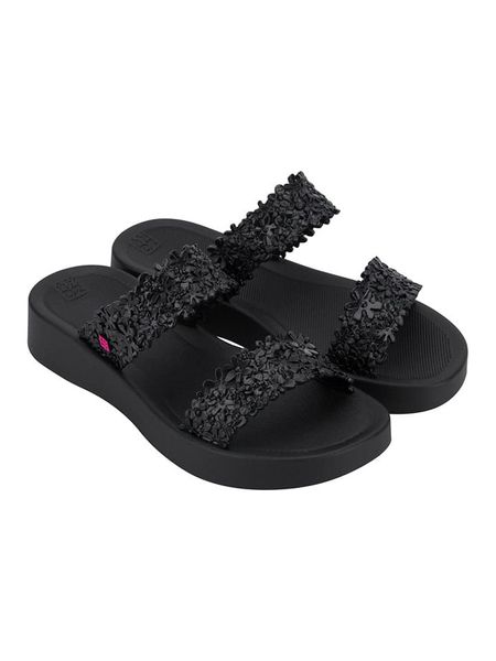 Zaxy Klapki "Primavera" w kolorze czarnym rozmiar: 39. Czarne klapki Zaxy, bez wzorów, z otwartym noskiem, bez obcasa, na platformie. Za 74.81 zł.