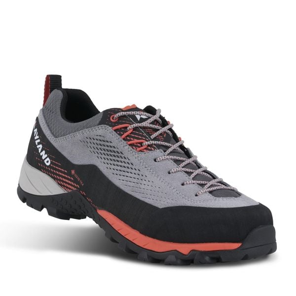 Damskie buty turystyczne Kayland Miura GTX. Brązowe trekkingi KAYLAND, trekkingowe. W wyprzedaży za 709.50 zł.