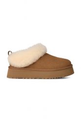 Kapcie damskie UGG W Tazzelle. Brązowe obuwie domowe UGG, bez wzorów, z lyocellu, bez zapięcia. Za 769.00 zł.