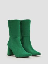 Bellucci Botki w kolorze zielonym rozmiar: 39. Zielone botki Bellucci, bez wzorów, bez obcasa, bez zapięcia. Za 167.45 zł.