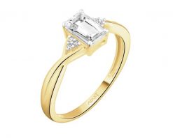 Pierścionek z żółtego złota z diamentami i topazem białym - próba 585. Białe pierścionki Apart, z diamentem, złote. Za 2,490.00 zł.