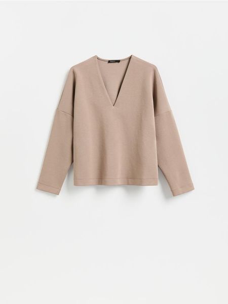 Bluza z dekoltem V - brązowy. Brązowe bluzy Reserved, l, bez wzorów, z bawełny, bez kaptura. Za 89.99 zł.