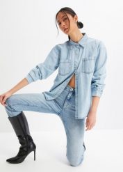 Koszula dżinsowa, oversized. Niebieskie koszule bonprix, bez wzorów, bez kołnierzyka, bez ramiączek. Za 142.99 zł.
