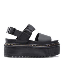 Sandały Dr. Martens. Czarne sandały Dr. Martens, bez wzorów, bez obcasa, na koturnie, bez zapięcia. Za 419.99 zł.