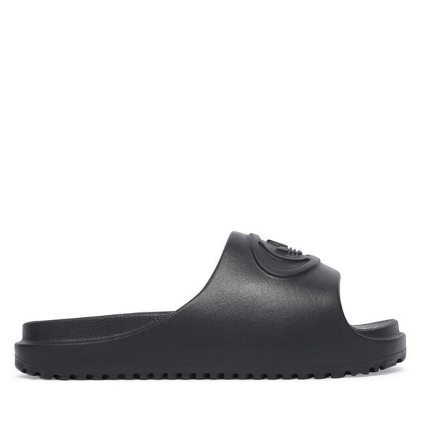 Klapki adidas. Czarne klapki Adidas, bez wzorów, bez obcasa. Za 179.99 zł.