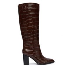 Kozaki Guess. Brązowe kozaki Guess, bez obcasa, na słupku, bez zapięcia. Za 1,269.00 zł.