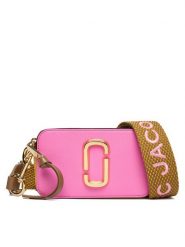 Marc Jacobs Torebka 2S3HCR500H03 Różowy. Czerwone listonoszki Marc Jacobs, bez wzorów, ze skóry, bez dodatków. Za 1,749.00 zł.