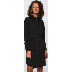 Armani Exchange - Sukienka. Czarne sukienki Armani Exchange, na co dzień, bez wzorów, z elastanu, casualowe, bez kołnierzyka, bez ramiączek, maxi, proste. W wyprzedaży za 319.90 zł.