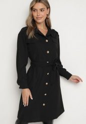 Czarna Koszulowa Sukienka z Ozdobnymi Guzikami i Wiązanym Paskiem Alttia. Czarne sukienki Born2be, na co dzień, l, bez wzorów, eleganckie, bez kołnierzyka, bez ramiączek, midi, koszulowe. Za 139.99 zł.