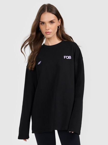 4F Bluza dresowa nierozpinana bez kaptura damska - czarna M. Czarne bluzy 4f, m, bez wzorów, z dresówki, bez kaptura. Za 149.99 zł.