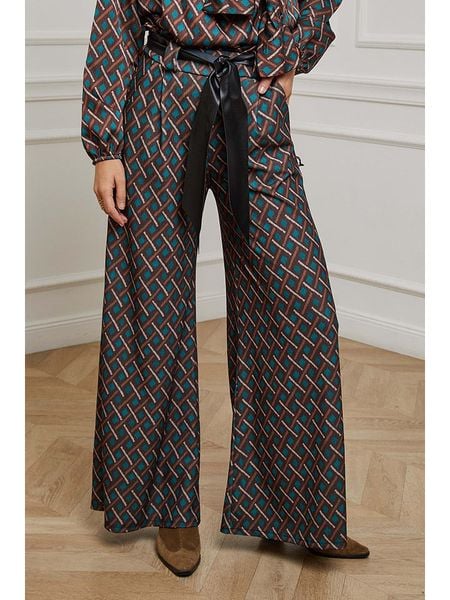 L'armoire de Suzette Spodnie w kolorze brązowym rozmiar: 34/36. Brązowe spodnie materiałowe L'armoire de Suzette, l, bez wzorów, z materiału, z podwyższonym stanem. Za 69.99 zł.