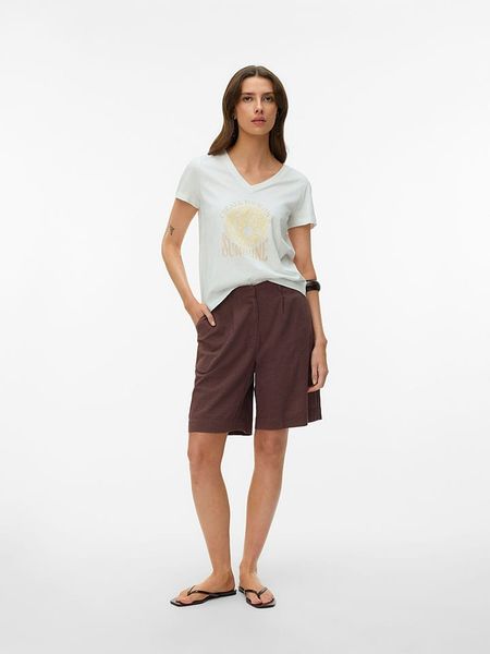 Vero Moda Koszulka w kolorze białym rozmiar: L. Białe bluzki Vero Moda, l, bez wzorów, z bawełny, bez kołnierzyka, bez ramiączek. Za 55.95 zł.