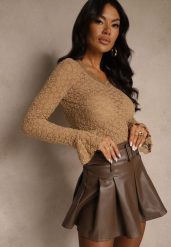 Beżowa Bluzka Longsleeve z Koronki z Falbankami przy Rękawach Isonea. Brązowe bluzki Renee, l, bez wzorów, z koronki, eleganckie, bez kołnierzyka, bez ramiączek. Za 69.99 zł.
