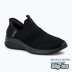 Buty damskie SKECHERS Ultra Flex 3.0 Cozy Streak. Czarne trekkingi Skechers, trekkingowe. Za 329.99 zł.