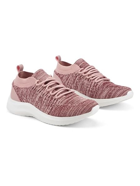 Freyling Sneakersy w kolorze różowym rozmiar: 36. Różowe trampki Freyling, bez wzorów, z materiału, bez zapięcia. Za 120.24 zł.