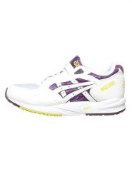 Asics Sneakersy "Gel Saga" w kolorze białym rozmiar: 37,5. Białe trampki Asics, bez wzorów, z materiału, bez zapięcia. Za 215.45 zł.