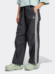 Adidas Spodnie sportowe w kolorze czarnym rozmiar: L. Czarne spodnie dresowe Adidas, l, bez wzorów, outdoorowe. Za 162.87 zł.